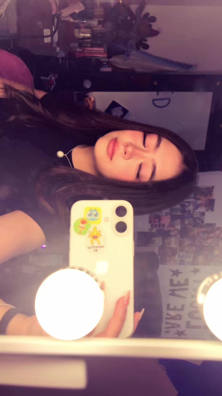 @camila