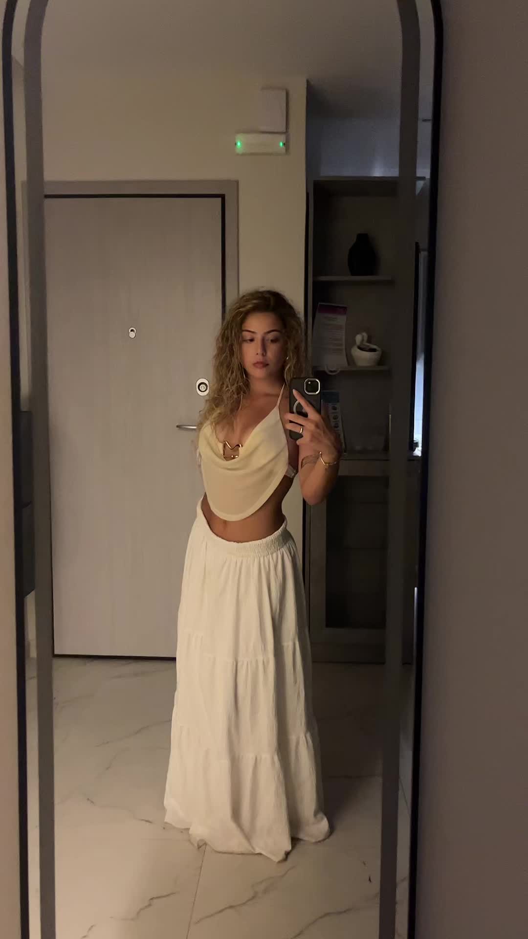 @markela🪽