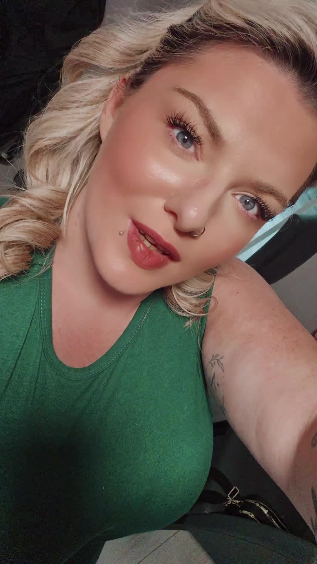 @Nikki-Louise993