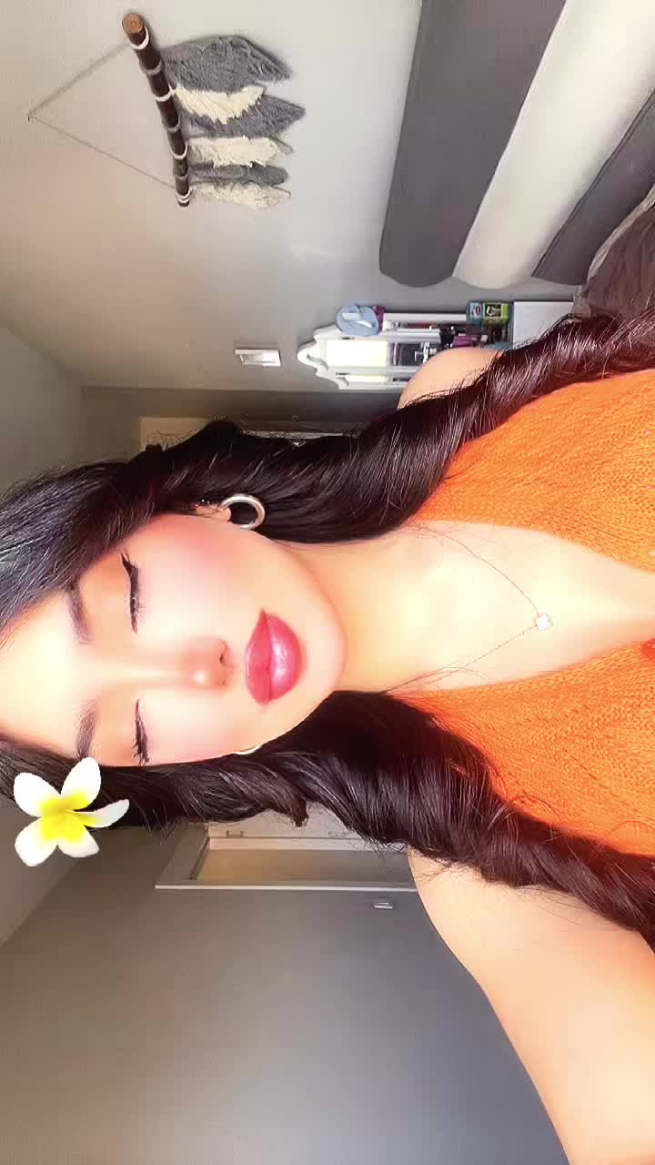 @_rozhinaxr_