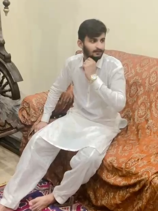 @𝐖𝐚ح𝐚𝐛 𝐐𝐮ر𝐞𝐬𝐡𝐢✨