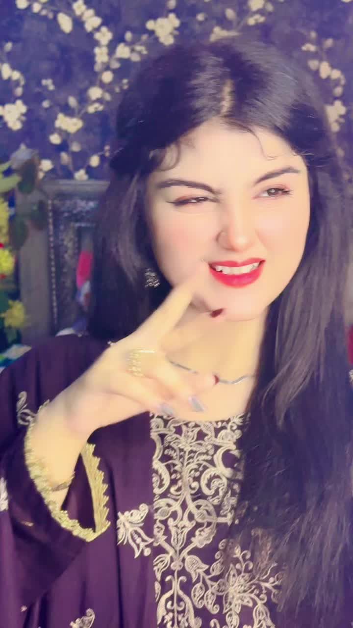 @𝓩𝓸𝔂𝓪🧚🏻&zwj;♀️