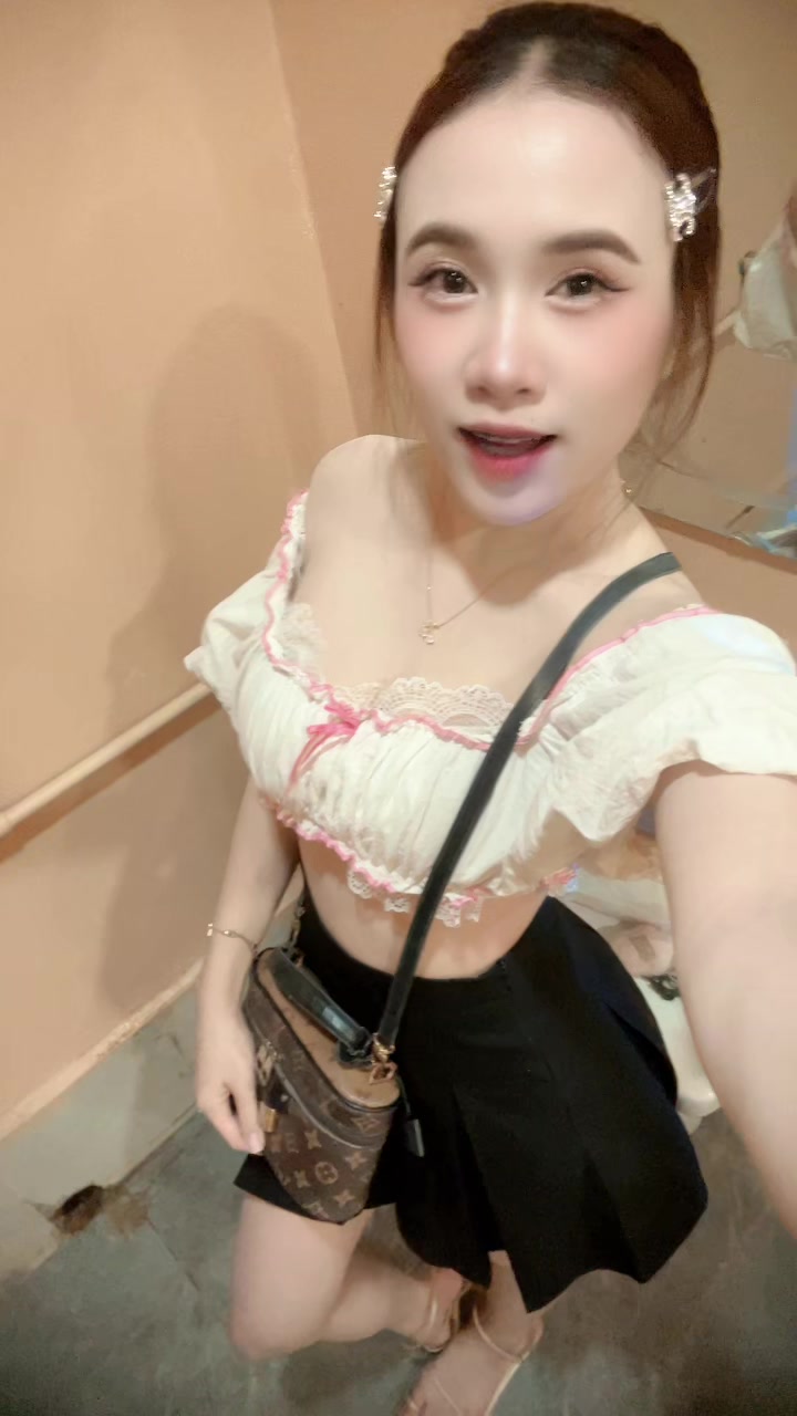 @2004🦋💫