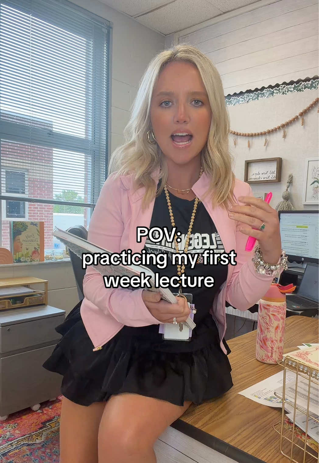 @Miss Teaching Blonde ๐โ๏ธ๐