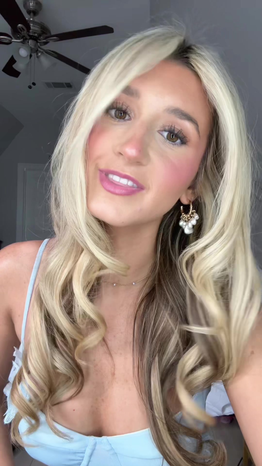@bella