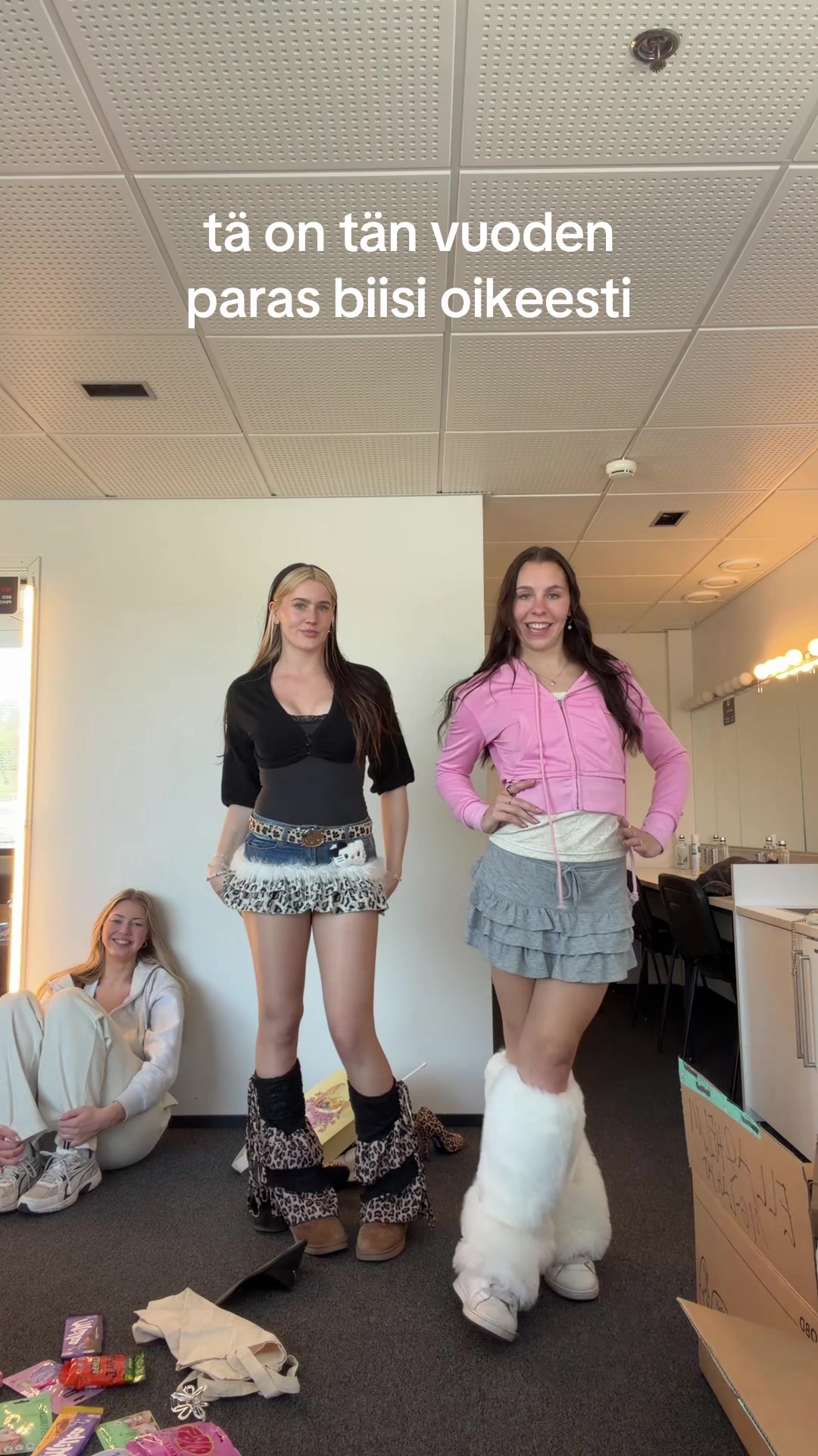 @Ella