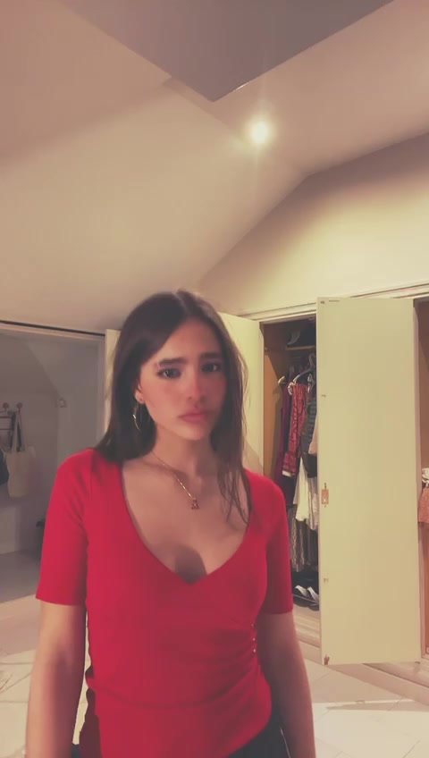@Andreaa