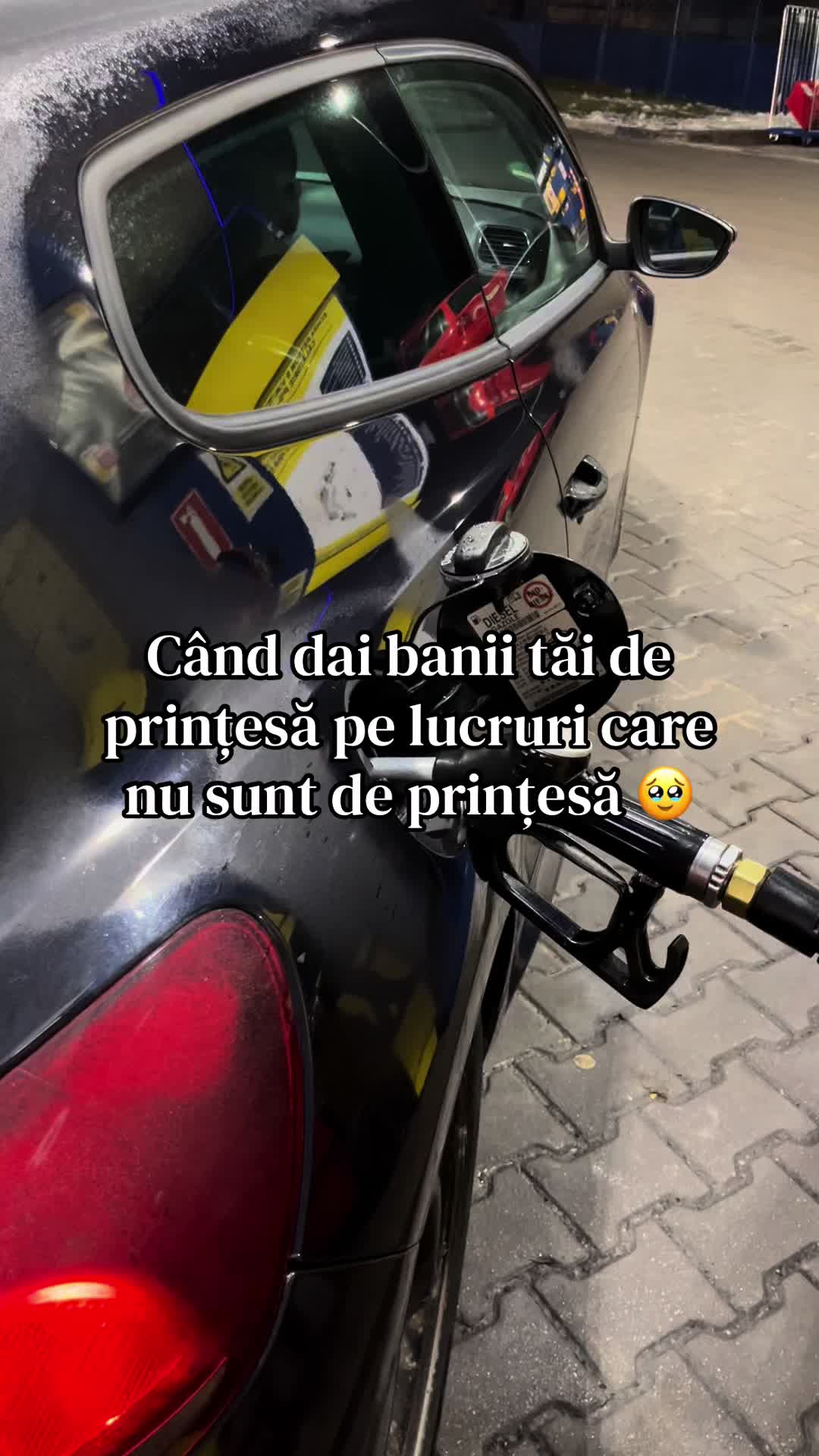 @✨𝒟𝑒𝓃𝒾𝓈𝒶✨