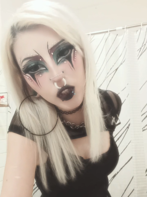 @G0DYY_ ☆