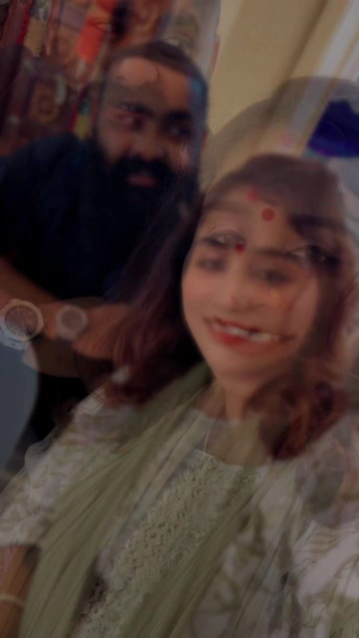 @THARSHAINY🧿