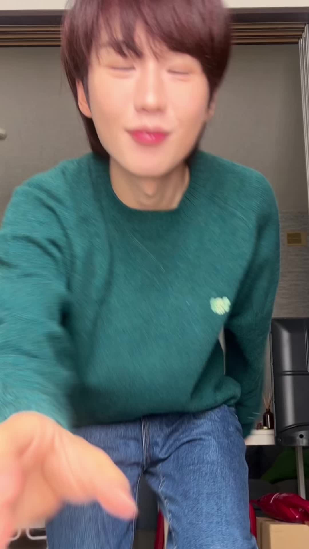 @隣の佐々木さん