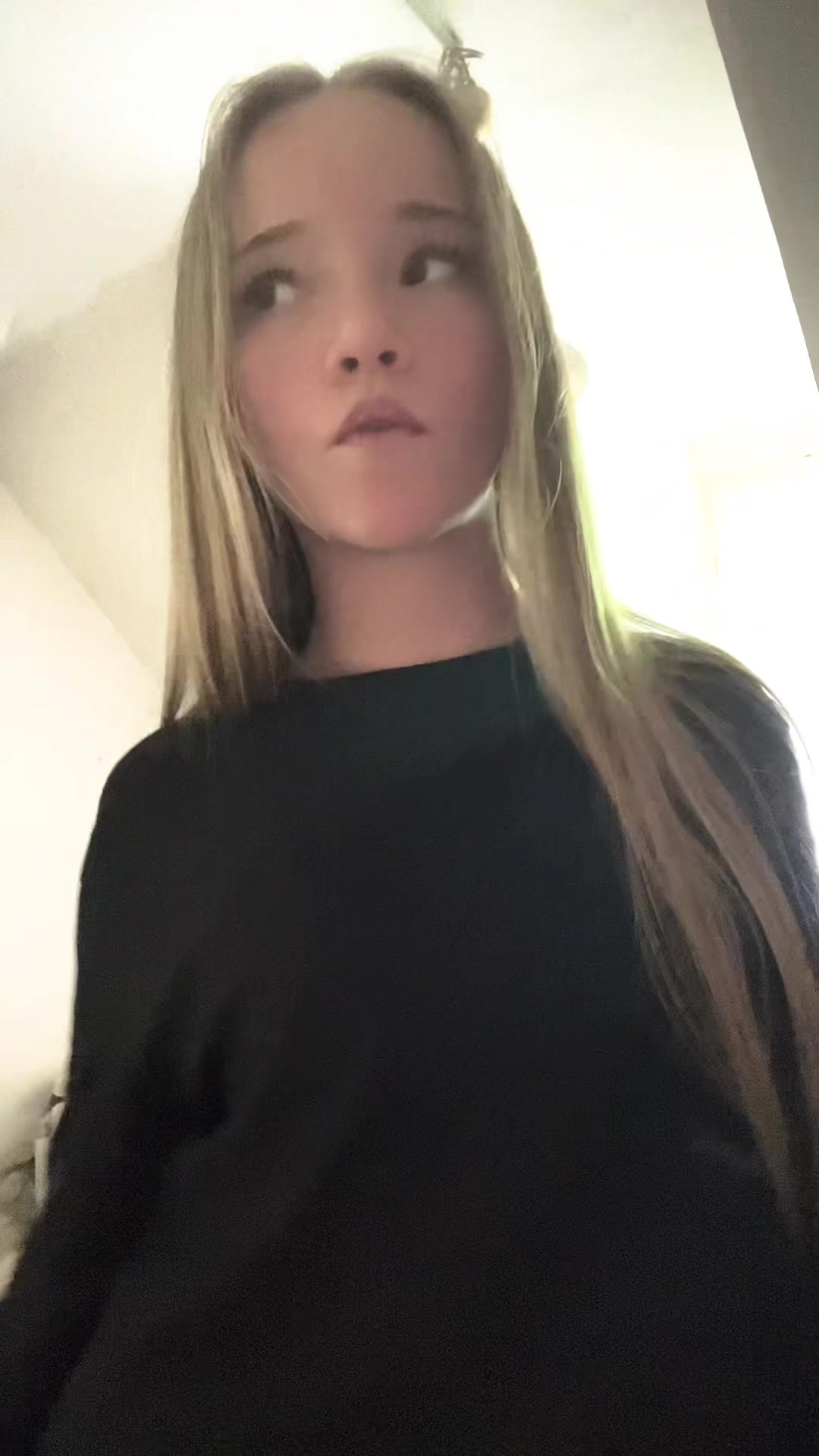 @nicole_08