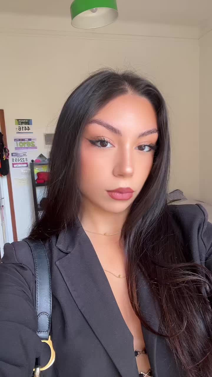 @😾