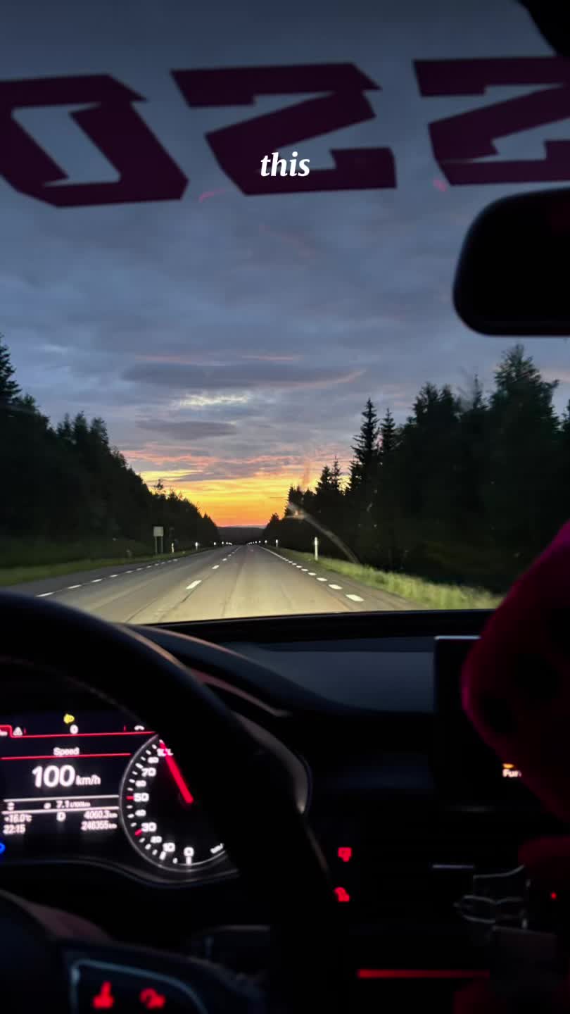 @Sug och sv&auml;lj trevlig helg💅