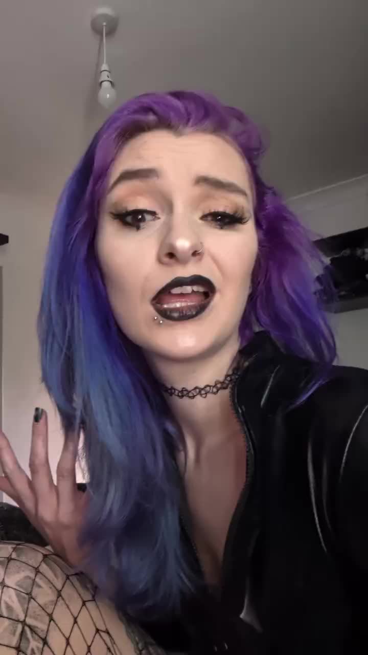 @Lucy Snow