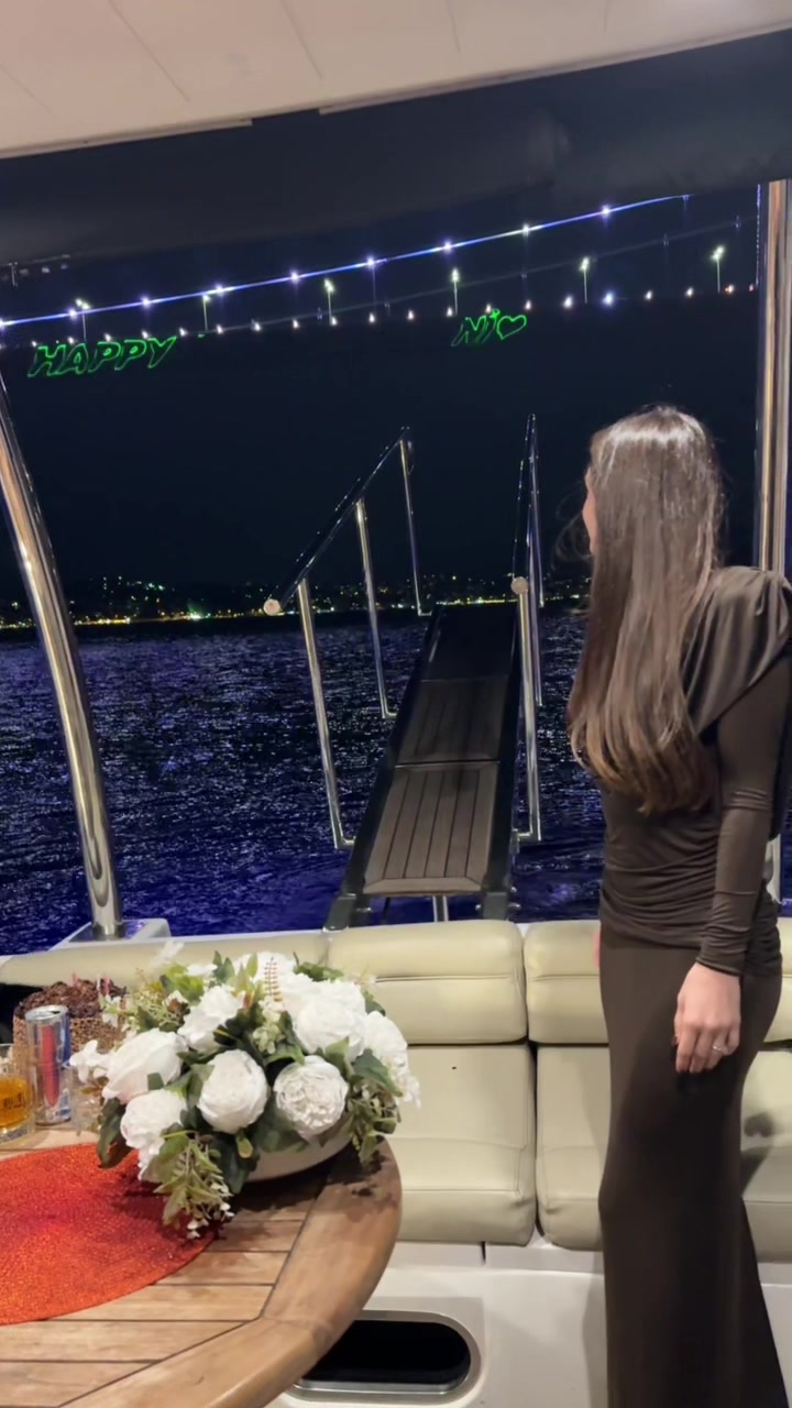 @𝒟 𝑒 𝓃 𝒾