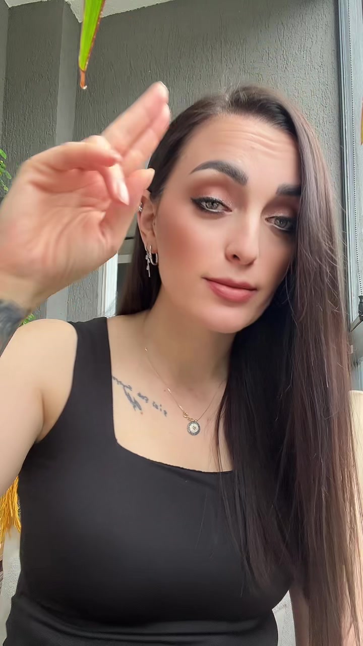@50ladyqueen50