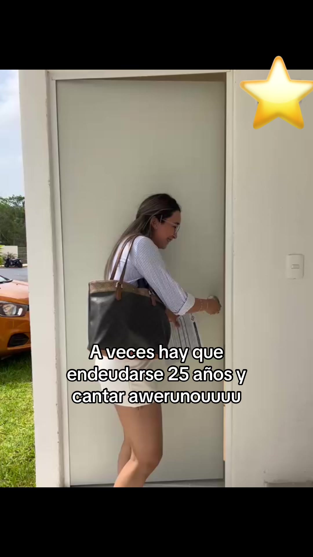 @Lilia Castillo 🌻🌈🍎🖍️