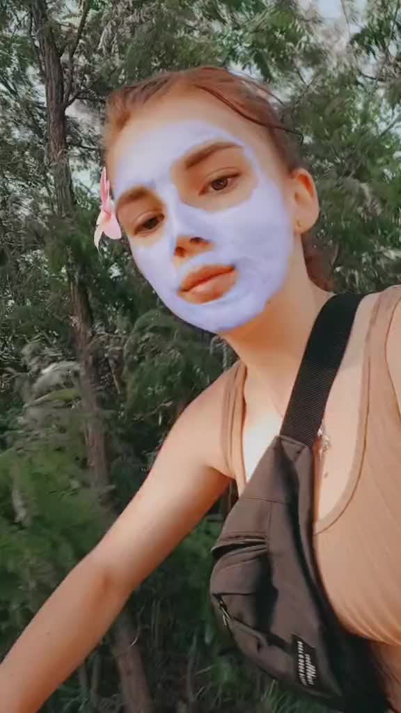 @𝓐𝓷𝓷𝓪👑