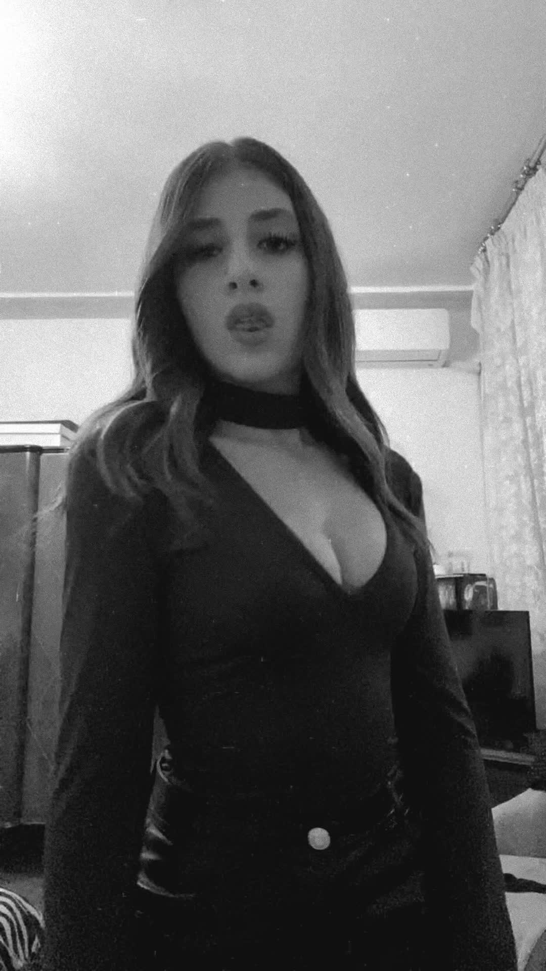 @_angela_laudato_