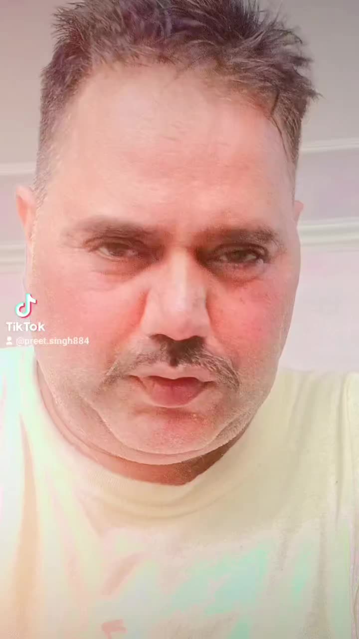 @:";":;p.":;'r.:"e..^e,.t';,"🤟