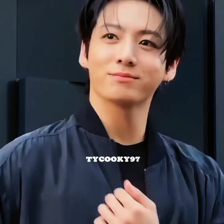 @๐๐ผ๐ผ๐ธ๐