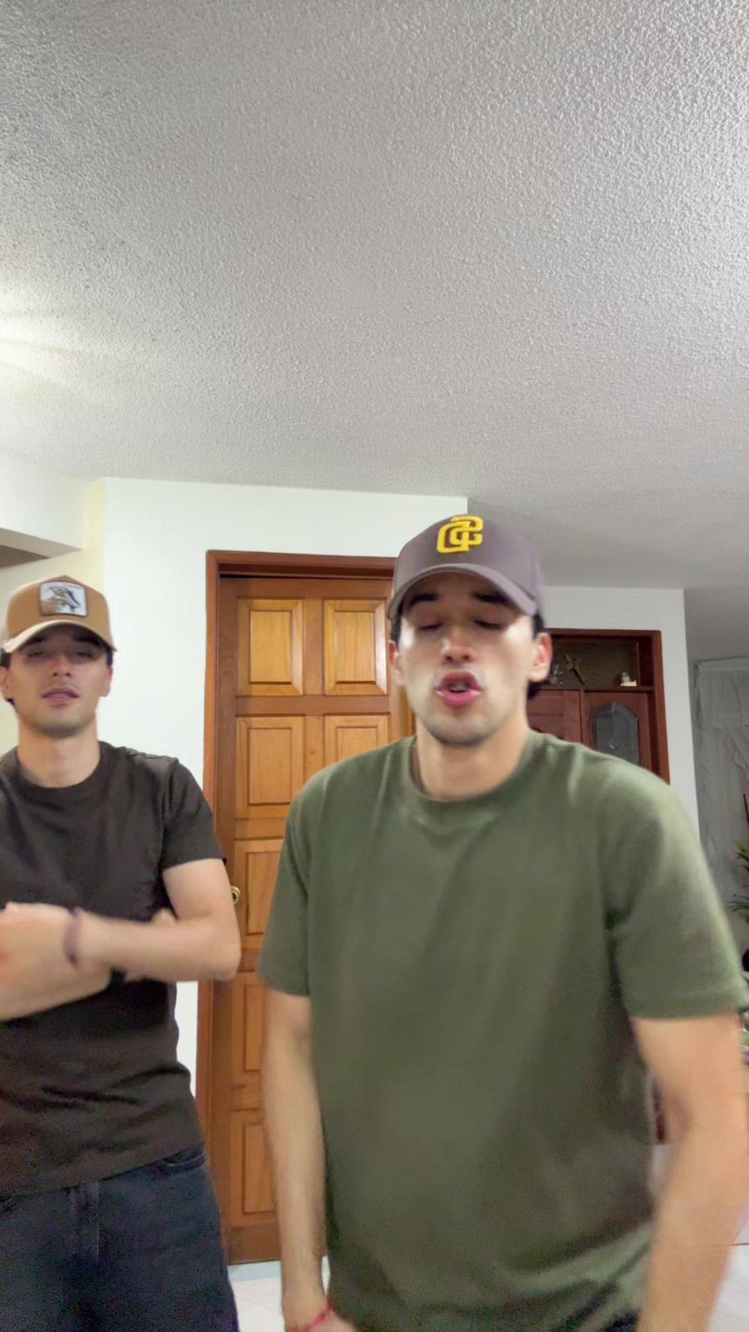 @Zavaleta