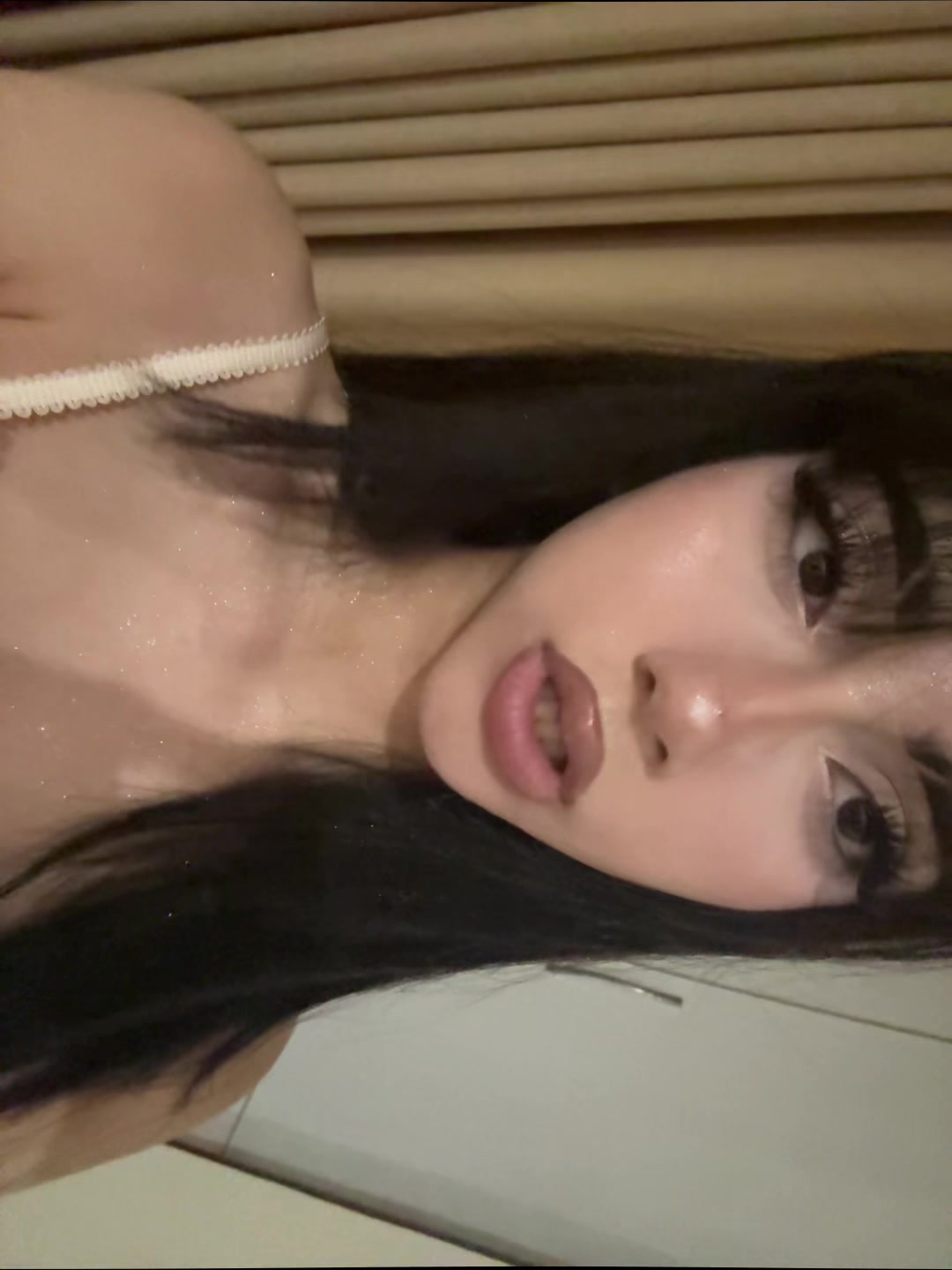 @D💞