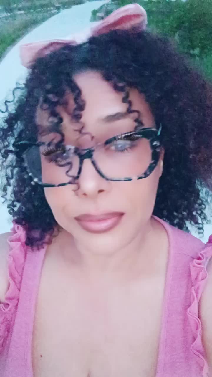 @Amatielle Sativa