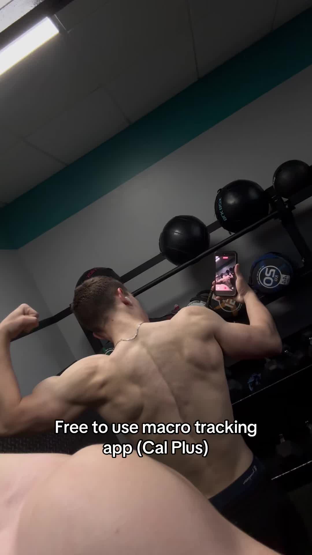 @justliftingheavyweights