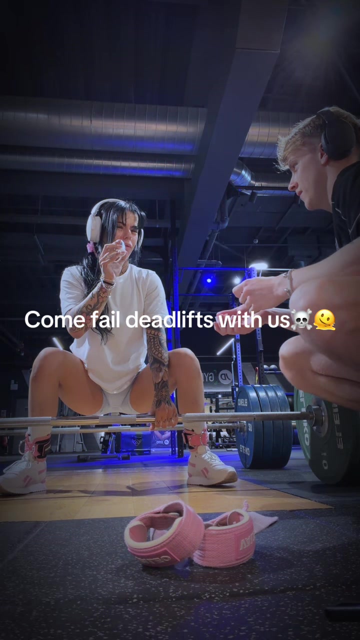 @elleynatasha