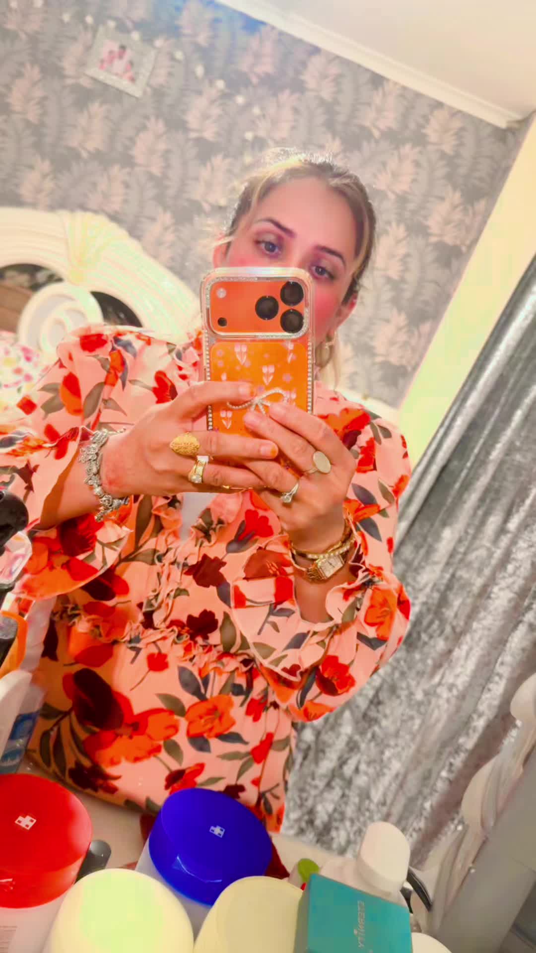 @🌙 F𝓪𝓵𝓪𝓴 🌸 P𝓪𝓻𝓲 ✨