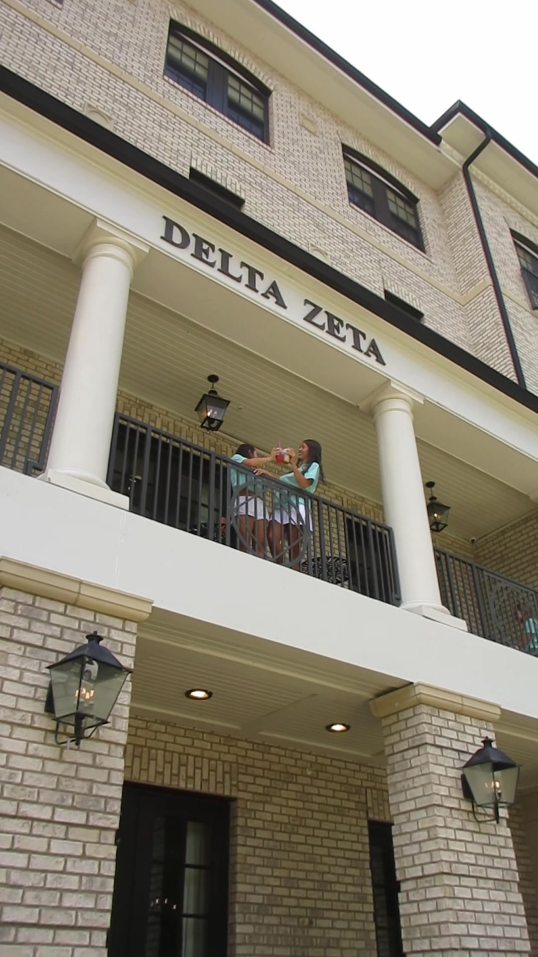 @ILLINOIS DELTA ZETA
