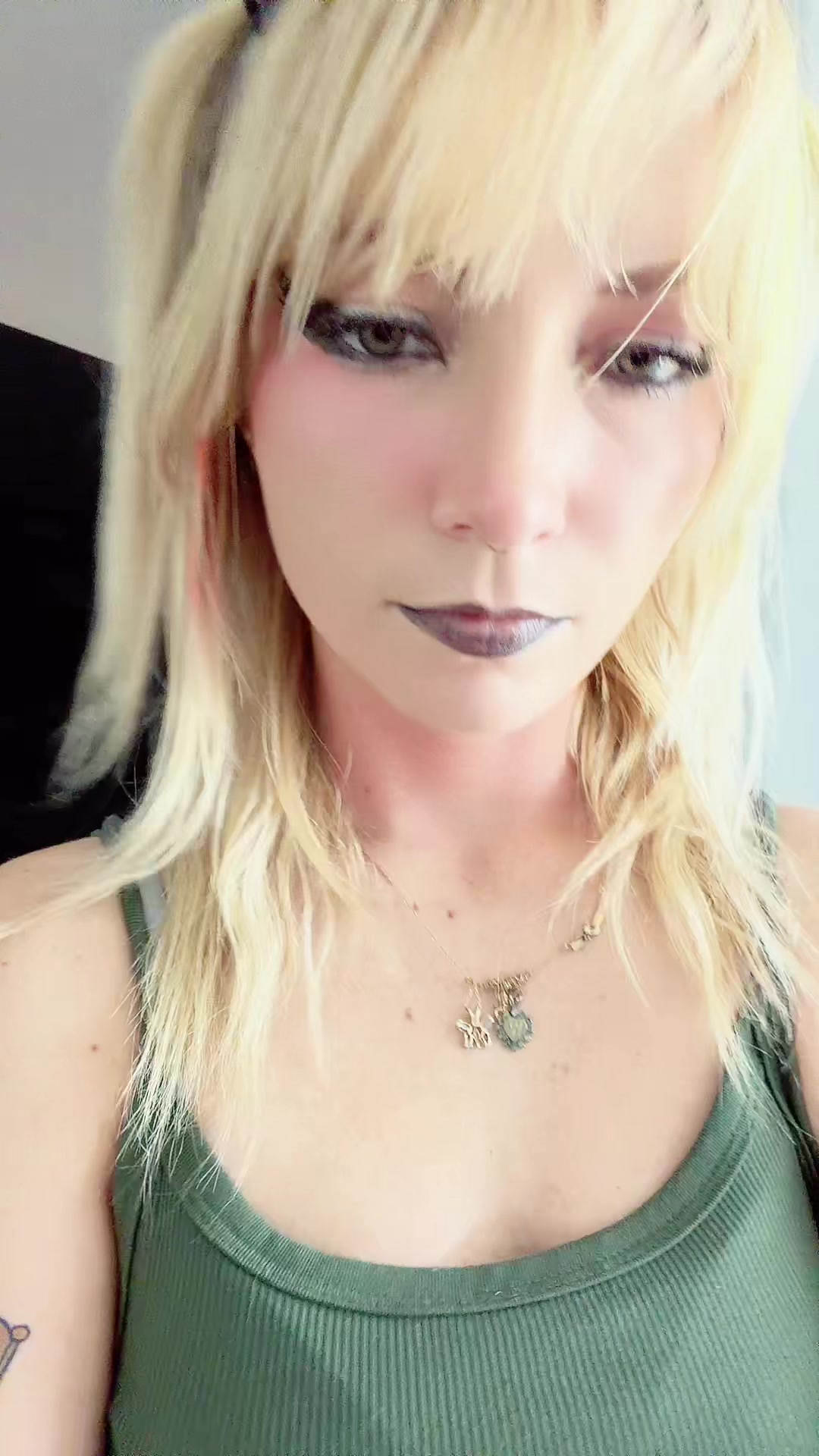 @Riley Sinpai