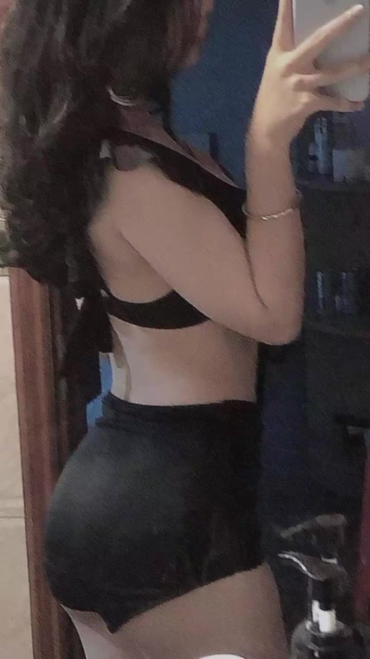 @CLaRisA M@$$@ge