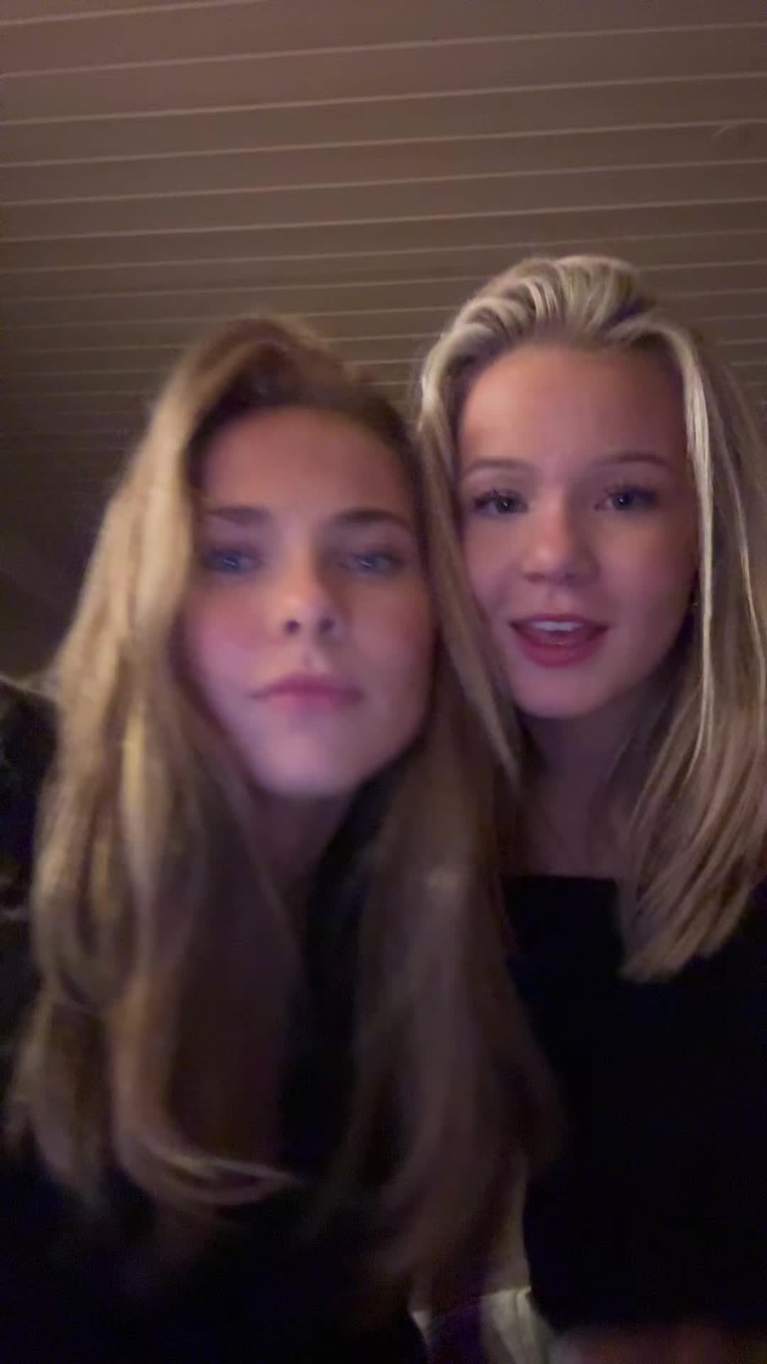 @maxineahlsennn