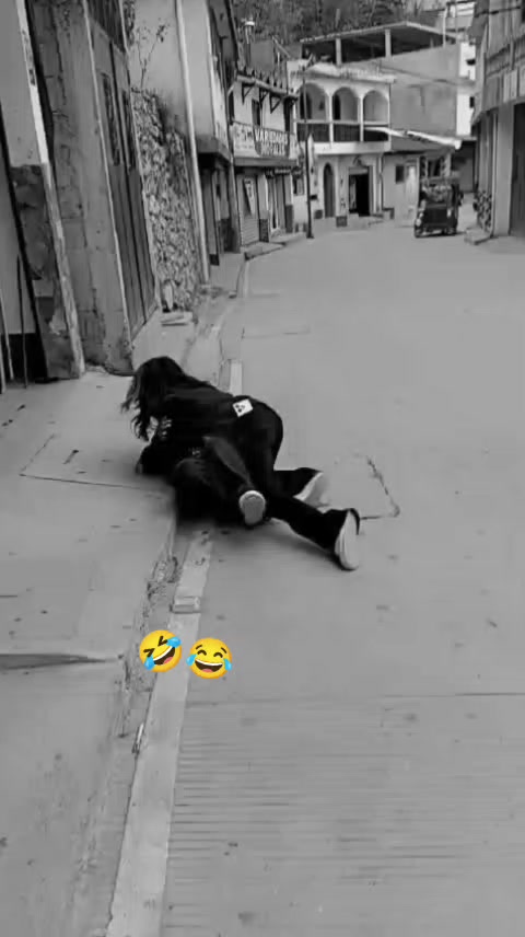 @LOS CHICOS WAZA👻WAZA👻