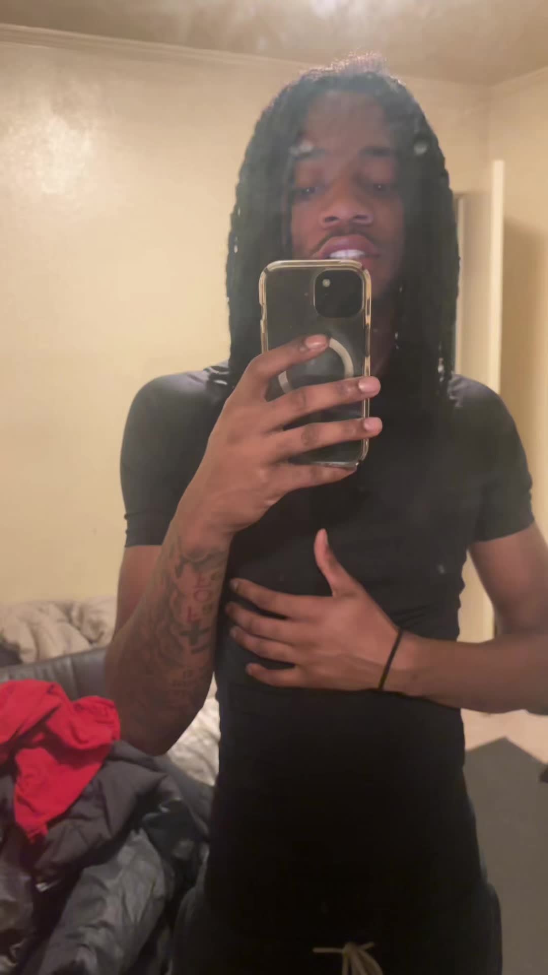 @Tj