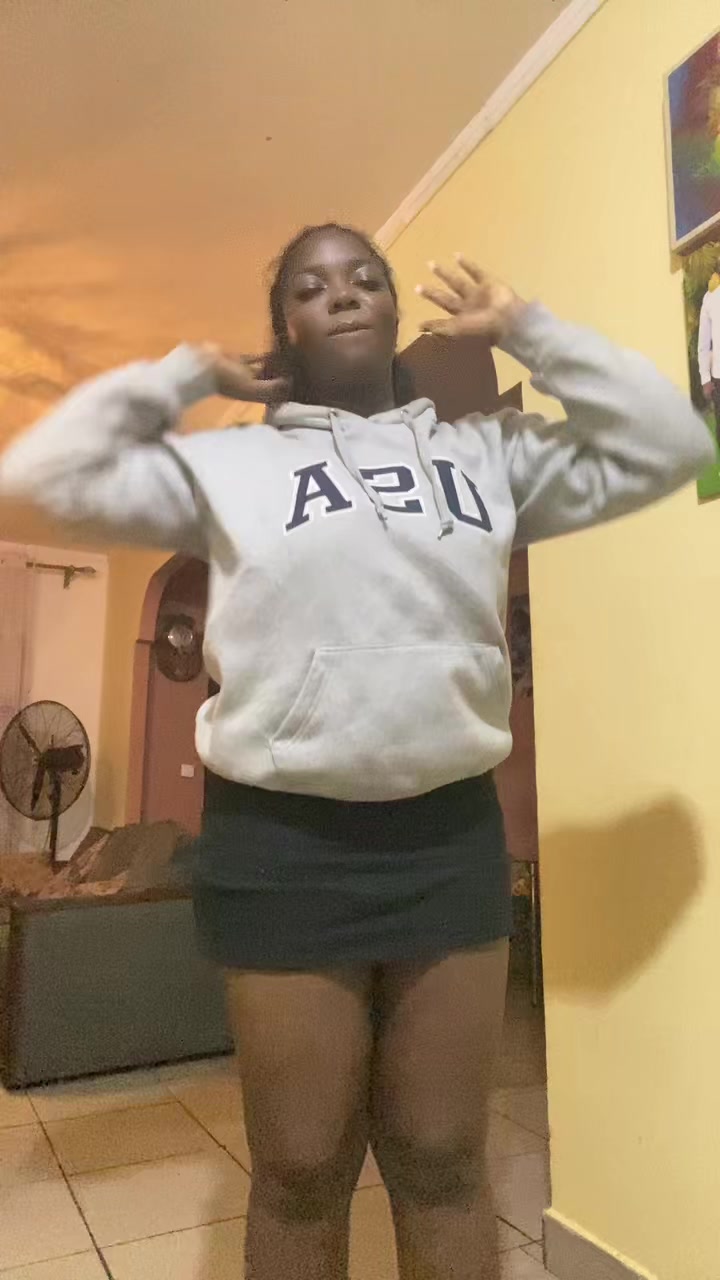 @Astride mp💜🧸🇨🇲