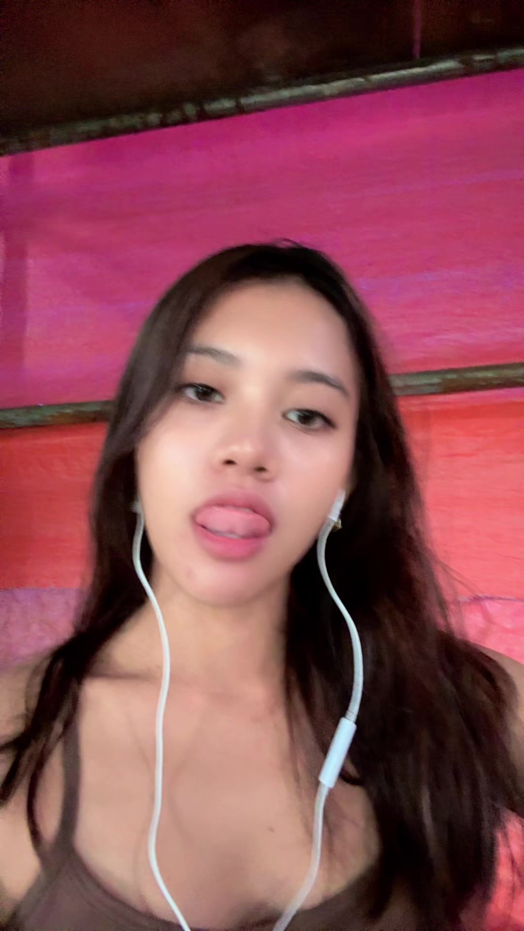 @lialyn