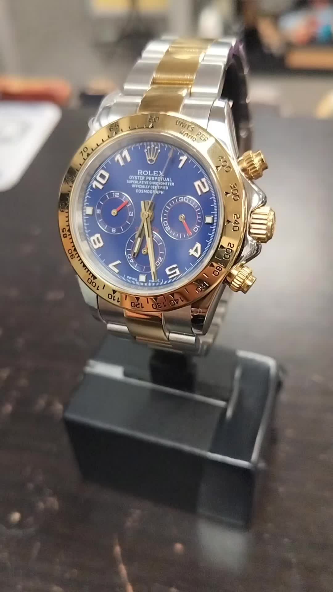 @عالم الخريستو خريستو