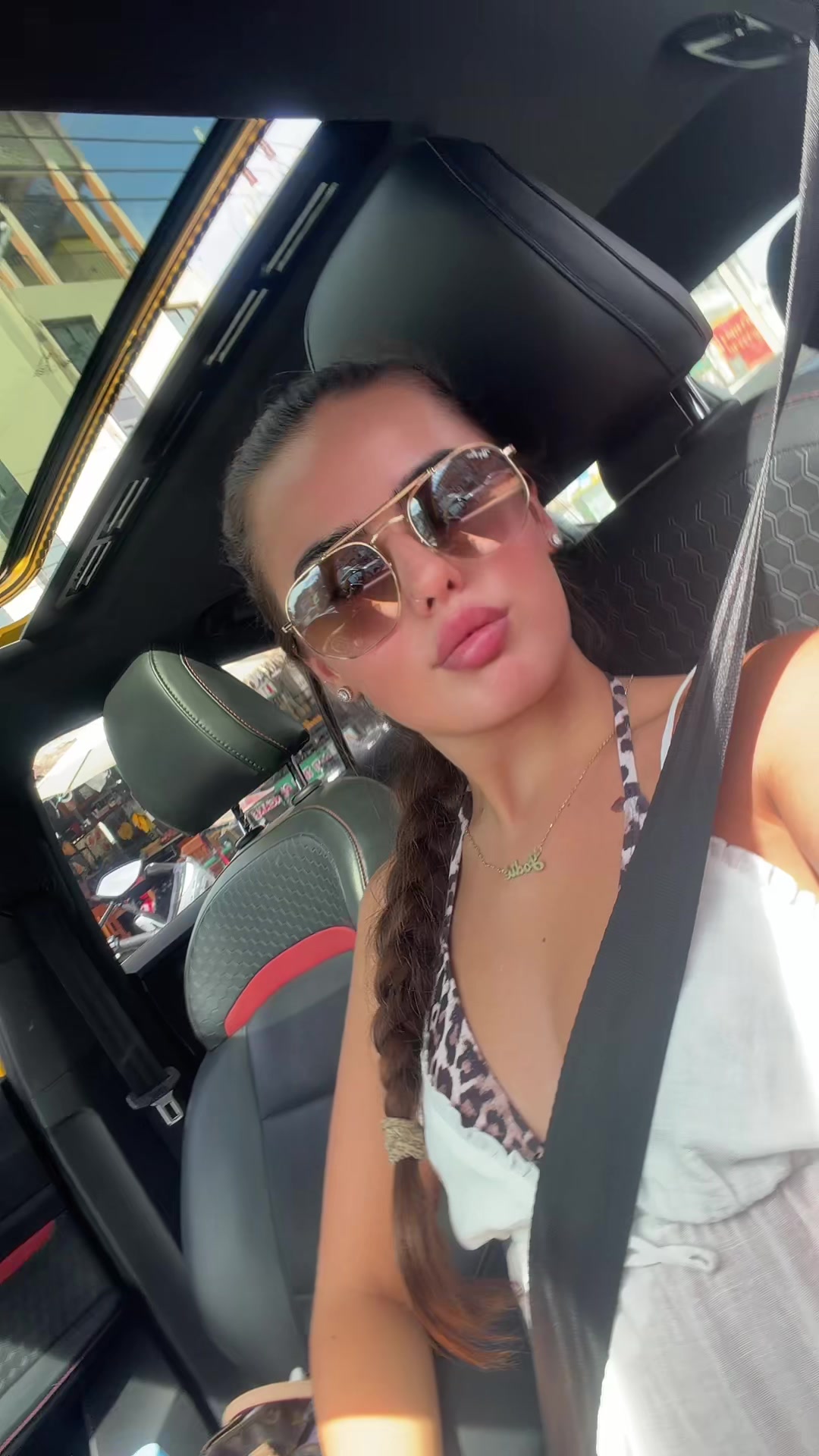@jodiedunnehughes