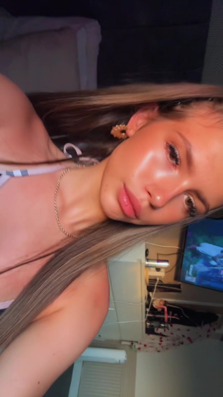 @kacieleigh