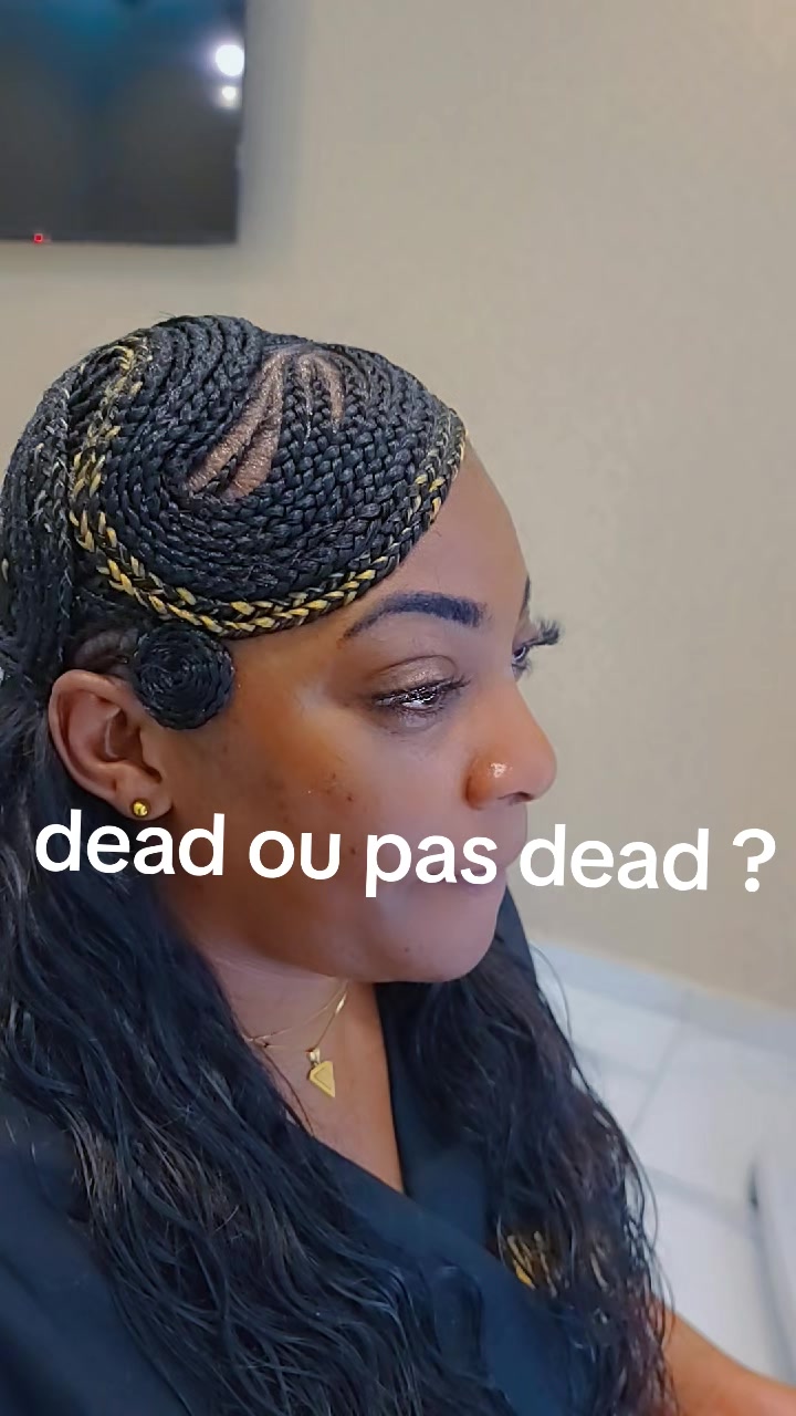 @daphn&eacute; nicole ngah✝️