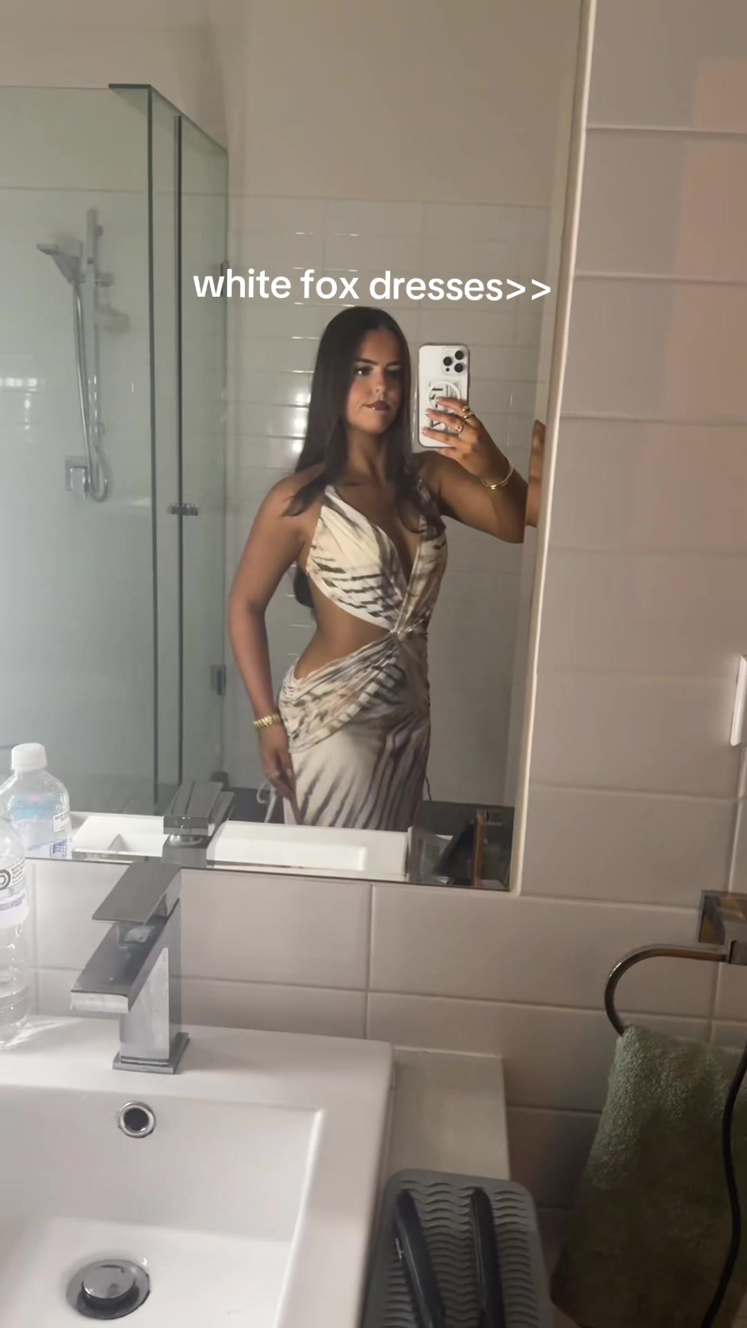 @JEMMA MOSCHINI