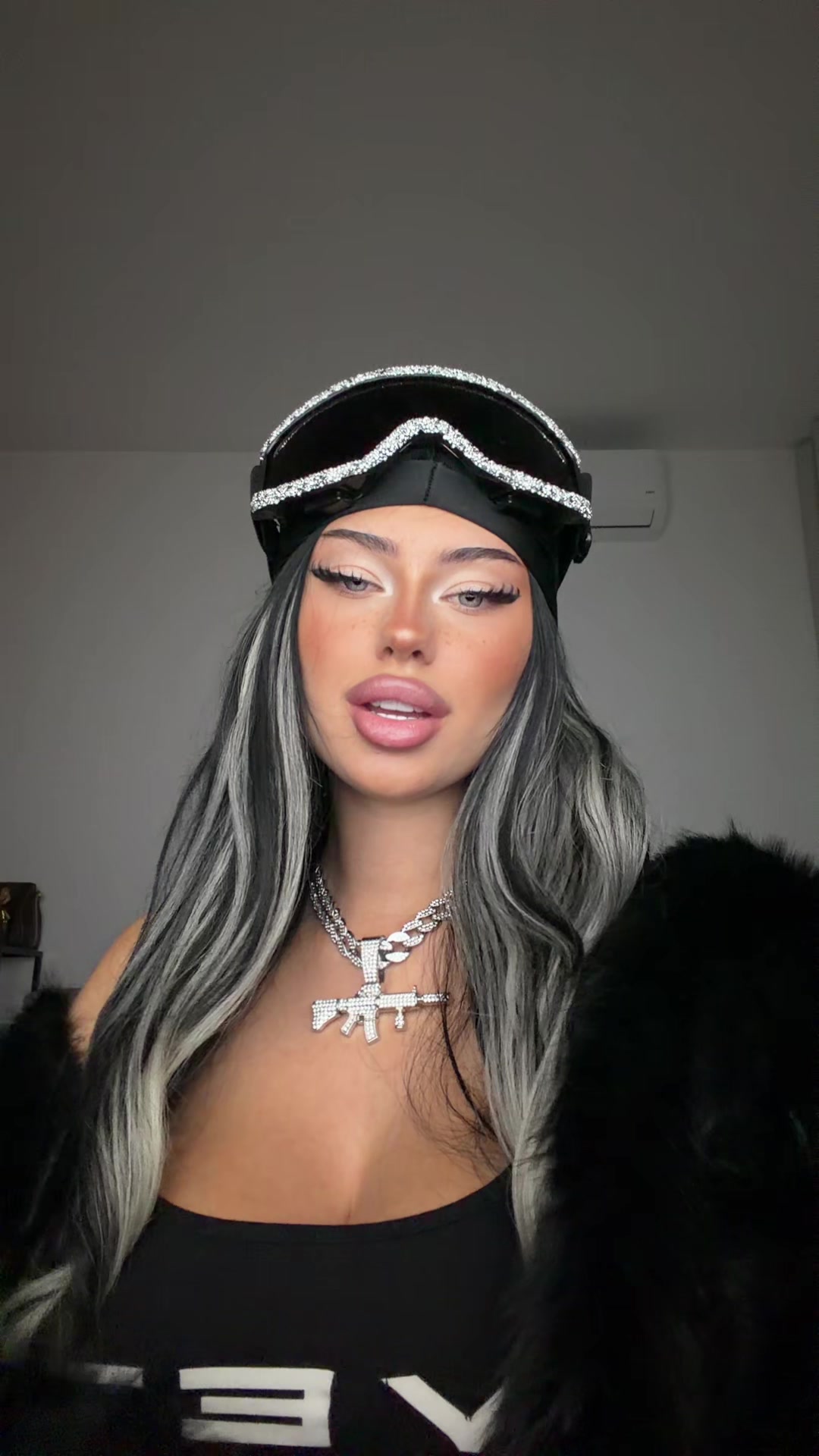 @Syndii69