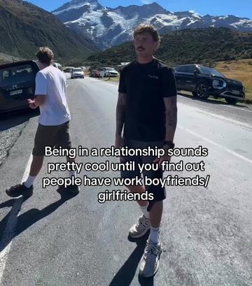 @mœe