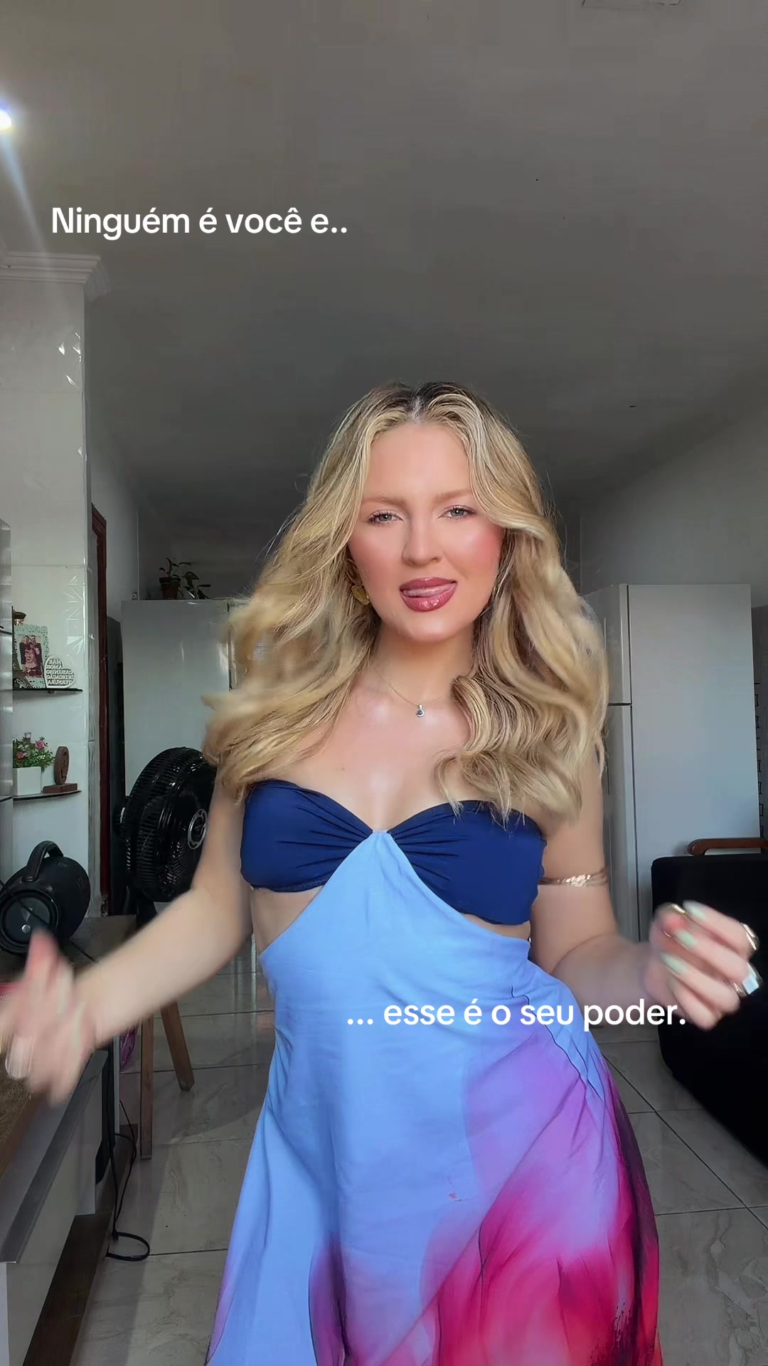 @Vitoria Santos