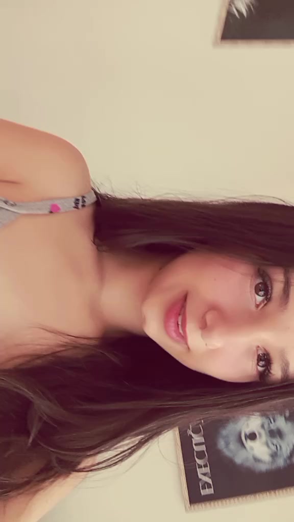 @Mirela Cristina💫