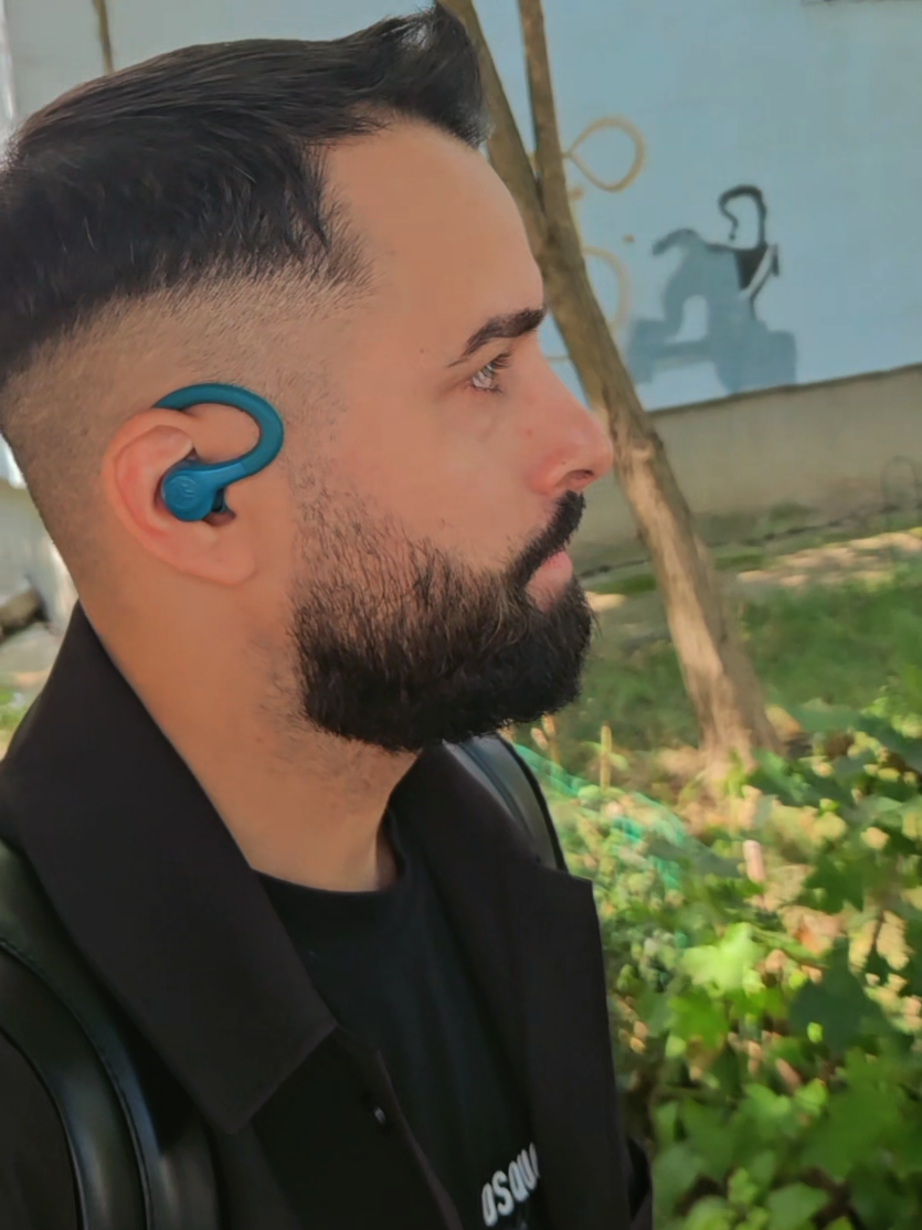 @D A N I E L
